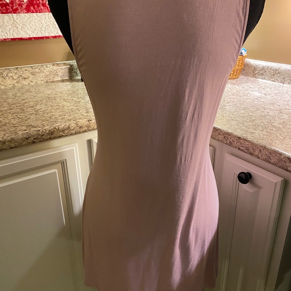 Selling as a set. - Picture 4 of 4